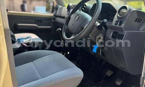 Acheter Occasion Voiture Toyota Land Cruiser Autre à Lusaka, Zambie Acheter Occasion Voiture Toyota Land Cruiser Autre à Lusaka, Zambie
