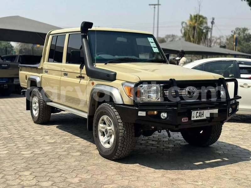 Big with watermark toyota land cruiser zambia lusaka 30148