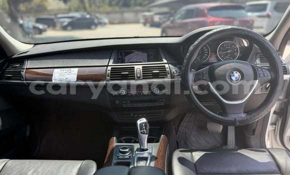 Acheter Occasion Voiture BMW X5 Blanc à Lusaka, Zambie Acheter Occasion Voiture BMW X5 Blanc à Lusaka, Zambie