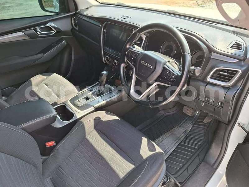 Big with watermark isuzu aska zambia lusaka 30160