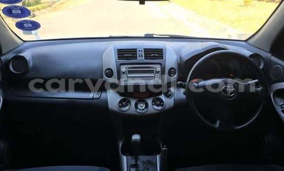 Buy Used Toyota RAV4 White Car in Lusaka in Zambia Buy Used Toyota RAV4 White Car in Lusaka in Zambia