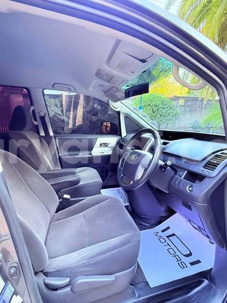 Big with watermark toyota noah zambia lusaka 30167