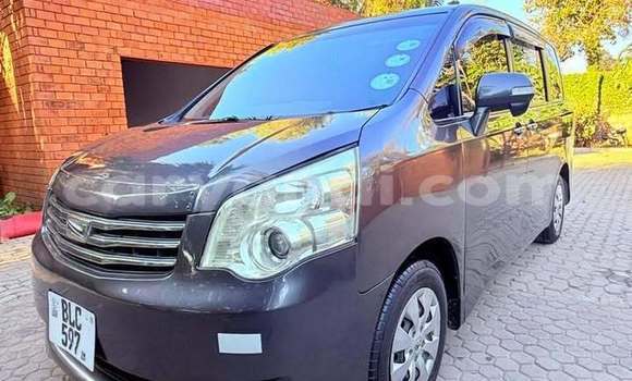 Acheter Occasion Voiture Toyota Noah Autre à Lusaka, Zambie Acheter Occasion Voiture Toyota Noah Autre à Lusaka, Zambie