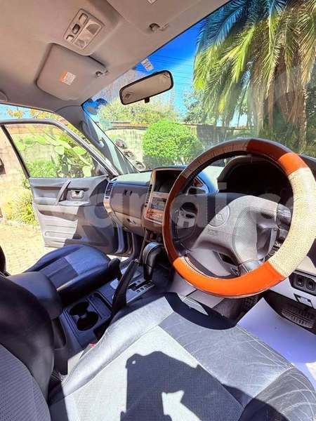 Big with watermark mitsubishi pajero zambia lusaka 30168