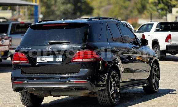 Acheter Occasion Voiture Mercedes‒Benz GLE Noir à Lusaka, Zambie Acheter Occasion Voiture Mercedes‒Benz GLE Noir à Lusaka, Zambie