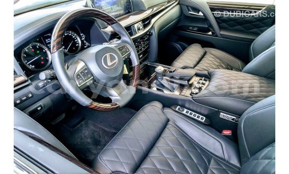 Tenga Imported Lexus LX Zvimwe Mota in Import - Dubai in Zambia Tenga Imported Lexus LX Zvimwe Mota in Import - Dubai in Zambia