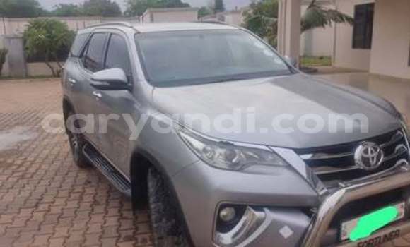 Acheter Occasion Voiture Toyota Fortuner Autre à Lusaka, Zambie Acheter Occasion Voiture Toyota Fortuner Autre à Lusaka, Zambie