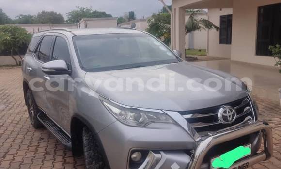 Acheter Occasion Voiture Toyota Fortuner Autre à Lusaka, Zambie Acheter Occasion Voiture Toyota Fortuner Autre à Lusaka, Zambie
