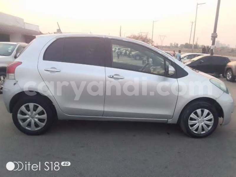 Big with watermark toyota vitz zambia lusaka 30195
