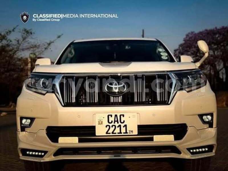 Big with watermark toyota land cruiser prado zambia lusaka 30206