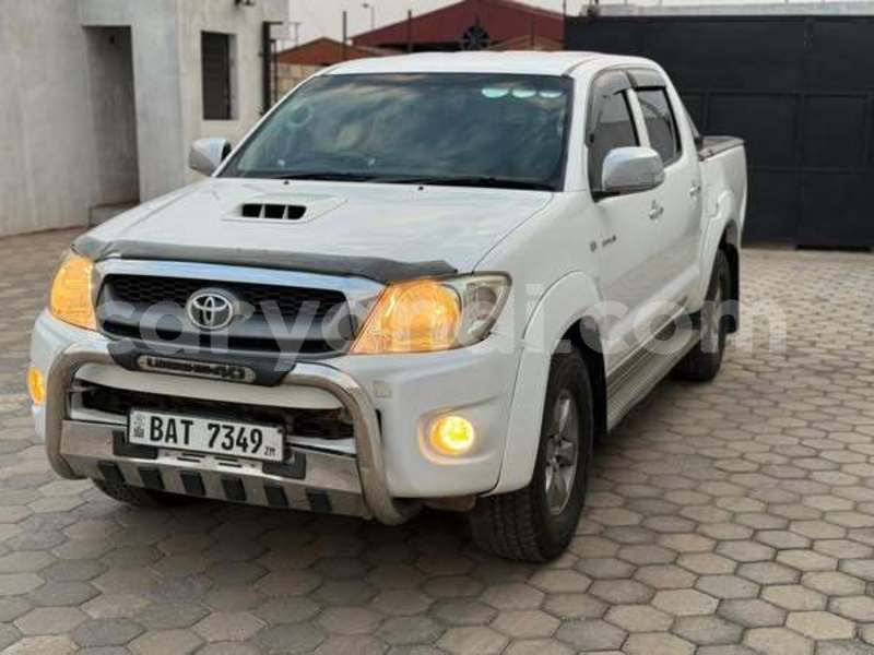 Big with watermark toyota land cruiser zambia lusaka 30210