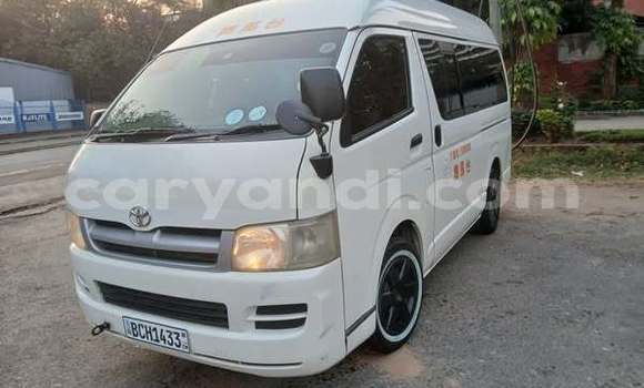 Acheter Occasion Voiture Toyota Hiace Autre à Lusaka, Zambie Acheter Occasion Voiture Toyota Hiace Autre à Lusaka, Zambie