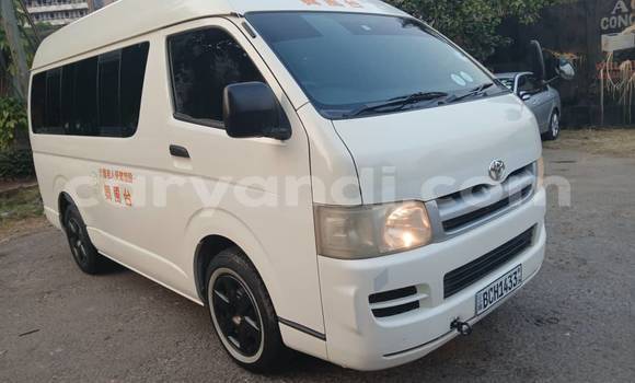 Acheter Occasion Voiture Toyota Hiace Autre à Lusaka, Zambie Acheter Occasion Voiture Toyota Hiace Autre à Lusaka, Zambie