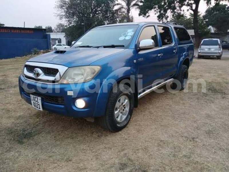 Big with watermark toyota hilux zambia lusaka 30215