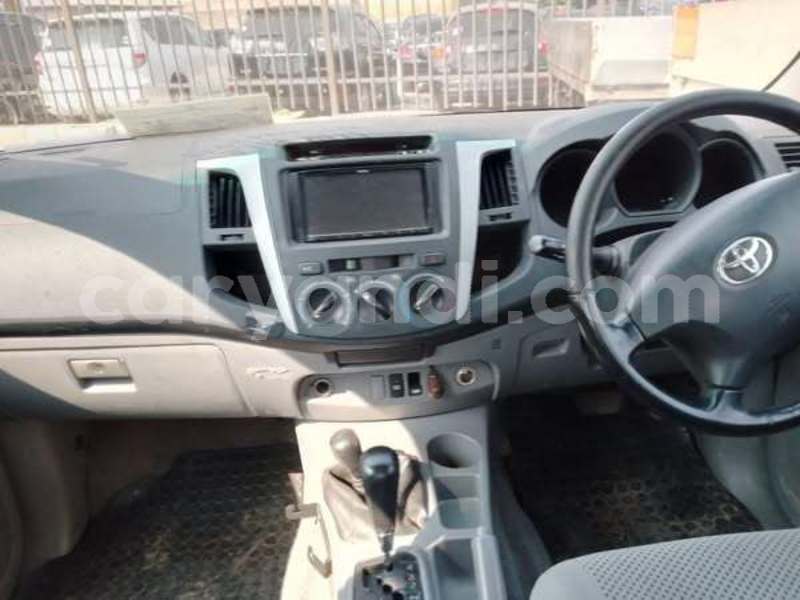 Big with watermark toyota hilux zambia lusaka 30230