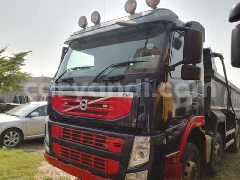 Big with watermark volvo 240 series zambia lusaka 30231