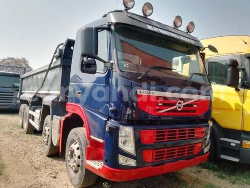 Big with watermark volvo 240 series zambia lusaka 30231