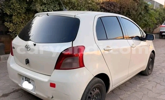 Tenga Tsaru Toyota Vitz Chena Mota in Chipata in Zambia Tenga Tsaru Toyota Vitz Chena Mota in Chipata in Zambia