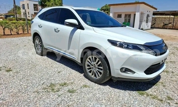 Tenga Tsaru Toyota Harrier Chena Mota in Lusaka in Zambia Tenga Tsaru Toyota Harrier Chena Mota in Lusaka in Zambia