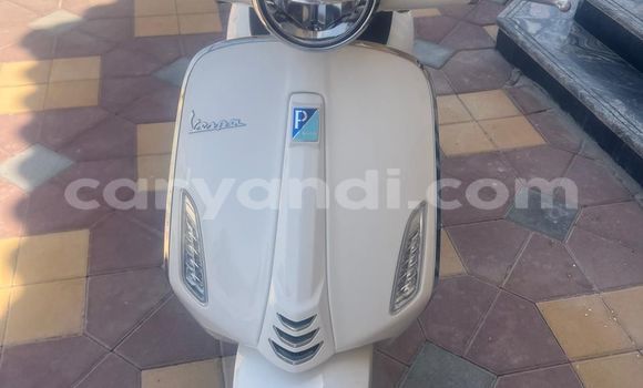Buy Used Vespa Primavera White Bike in Lusaka in Zambia