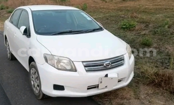 Tenga Tsaru Toyota Axio Chena Mota in Chipata in Zambia Tenga Tsaru Toyota Axio Chena Mota in Chipata in Zambia