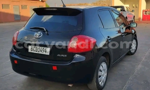 Tenga Tsaru Toyota Auris Nhema Mota in Choma in Southern Tenga Tsaru Toyota Auris Nhema Mota in Choma in Southern