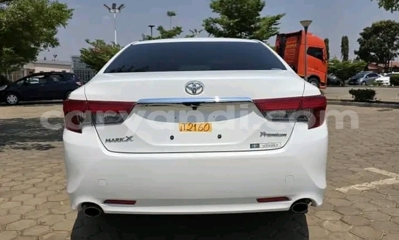 Tenga Tsaru Toyota Mark X Chena Mota in Lusaka in Zambia Tenga Tsaru Toyota Mark X Chena Mota in Lusaka in Zambia