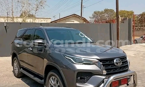 Tenga Tsaru Toyota Fortuner Zvimwe Mota in Lusaka in Zambia Tenga Tsaru Toyota Fortuner Zvimwe Mota in Lusaka in Zambia