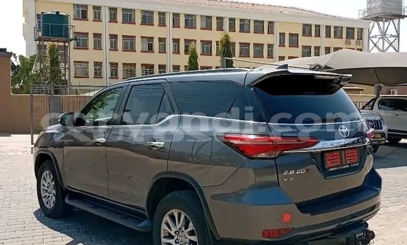 Tenga Tsaru Toyota Fortuner Zvimwe Mota in Lusaka in Zambia Tenga Tsaru Toyota Fortuner Zvimwe Mota in Lusaka in Zambia