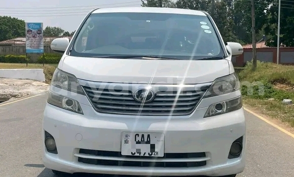 Buy Used Toyota Vellfire White Car in Lusaka in Zambia Buy Used Toyota Vellfire White Car in Lusaka in Zambia