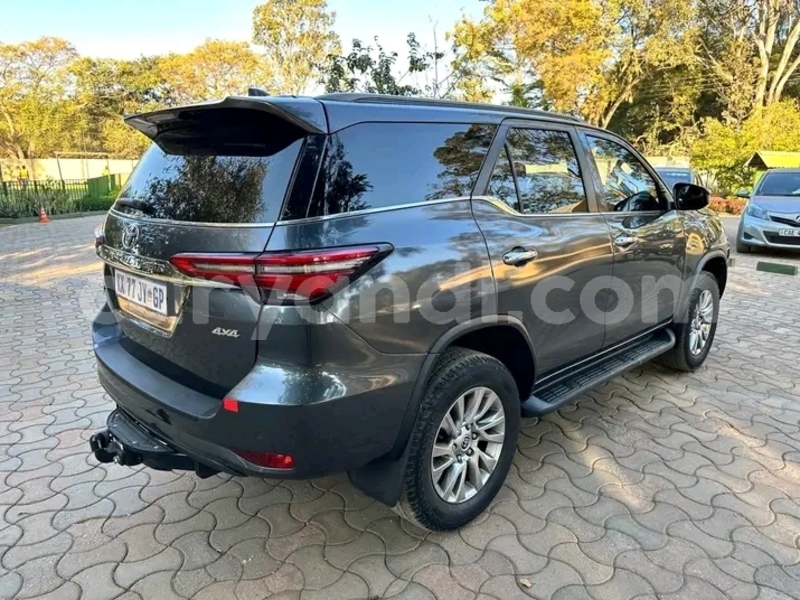 Big with watermark toyota fortuner southern choma 30282