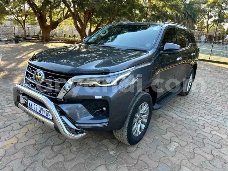 Big with watermark toyota fortuner southern choma 30282