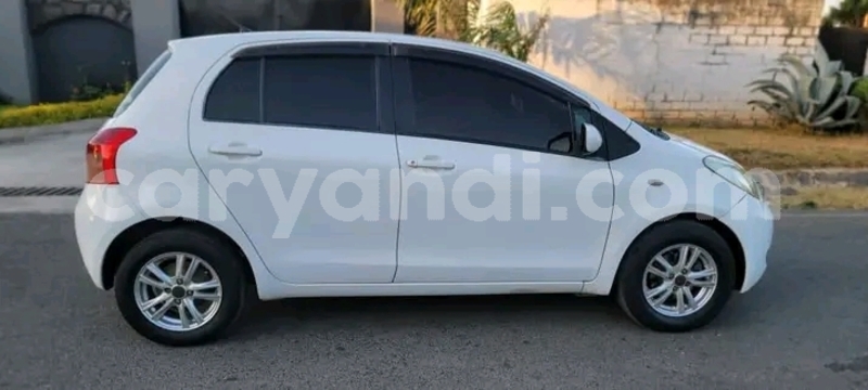 Big with watermark toyota vitz zambia lusaka 30285