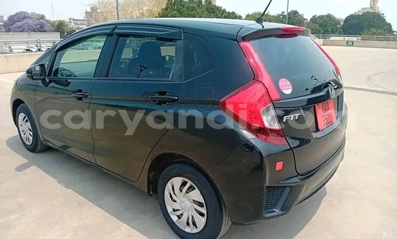Acheter Occasion Voiture Honda FIT Noir à Lusaka, Zambie