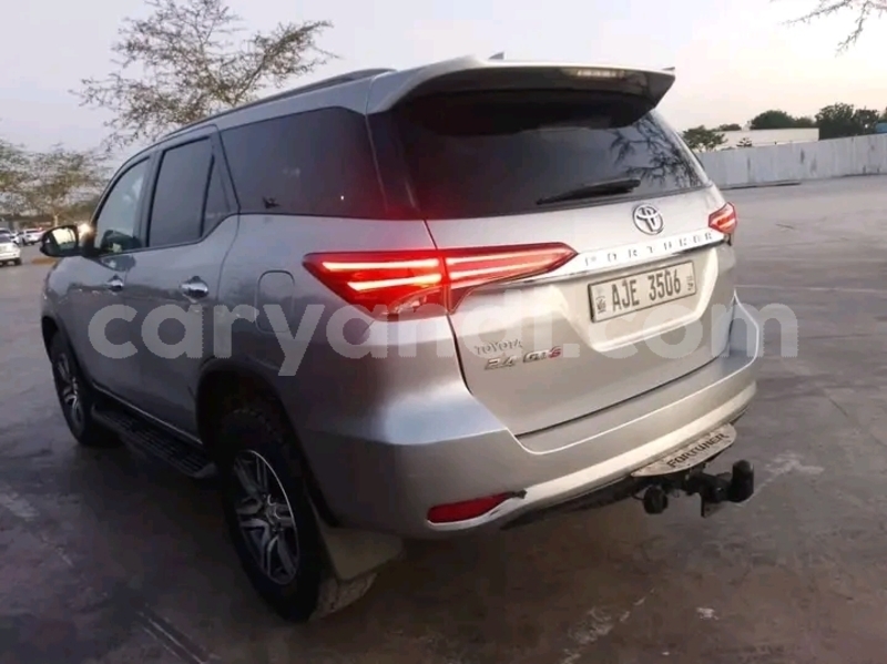 Big with watermark toyota fortuner zambia lusaka 30323