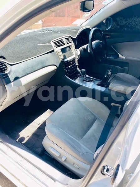 Big with watermark lexus is 300 zambia lusaka 30333