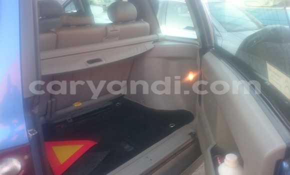 Buy Used Land Rover Defender Blue Car in Chingola in Zambia Buy Used Land Rover Defender Blue Car in Chingola in Zambia