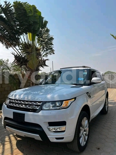 Big with watermark range rover evoque southern choma 30345