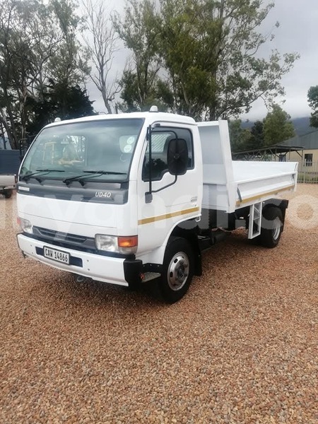 Big with watermark nissan ud zambia livingstone 30356