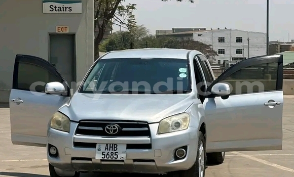 Tenga Tsaru Toyota RAV4 Zvimwe Mota in Lusaka in Zambia Tenga Tsaru Toyota RAV4 Zvimwe Mota in Lusaka in Zambia