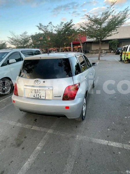 Big with watermark toyota ist zambia lusaka 30370