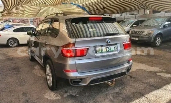 Buy Used BMW 2-Series Silver Car in Lusaka in Zambia Buy Used BMW 2-Series Silver Car in Lusaka in Zambia