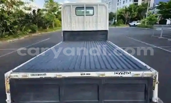 Tenga Tsaru Toyota Dyna Chena Rori in Lusaka in Zambia Tenga Tsaru Toyota Dyna Chena Rori in Lusaka in Zambia