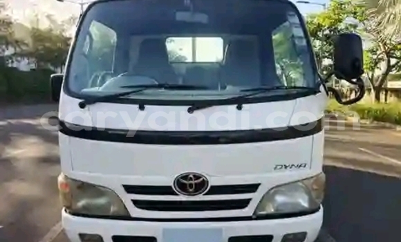 Tenga Tsaru Toyota Dyna Chena Rori in Lusaka in Zambia Tenga Tsaru Toyota Dyna Chena Rori in Lusaka in Zambia