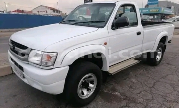 Tenga Tsaru Toyota Hilux Chena Mota in Lusaka in Zambia Tenga Tsaru Toyota Hilux Chena Mota in Lusaka in Zambia