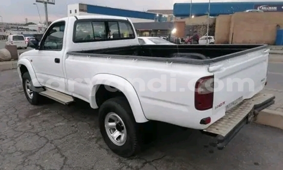Tenga Tsaru Toyota Hilux Chena Mota in Lusaka in Zambia Tenga Tsaru Toyota Hilux Chena Mota in Lusaka in Zambia