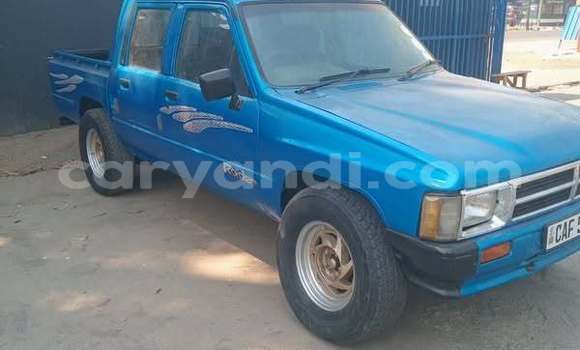 Tenga Tsaru Toyota Hilux Zvimwe Mota in Lusaka in Zambia Tenga Tsaru Toyota Hilux Zvimwe Mota in Lusaka in Zambia