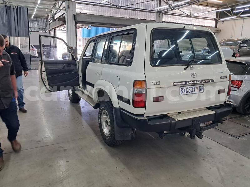 Big with watermark toyota land cruiser zambia lusaka 30409