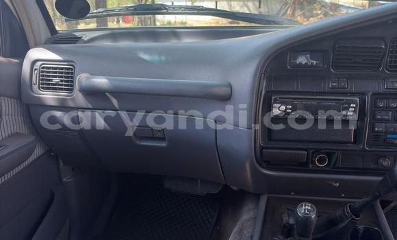 Acheter Occasion Voiture Toyota Land Cruiser Blanc à Lusaka, Zambie Acheter Occasion Voiture Toyota Land Cruiser Blanc à Lusaka, Zambie