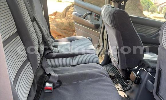 Acheter Occasion Voiture Toyota Land Cruiser Blanc à Lusaka, Zambie Acheter Occasion Voiture Toyota Land Cruiser Blanc à Lusaka, Zambie